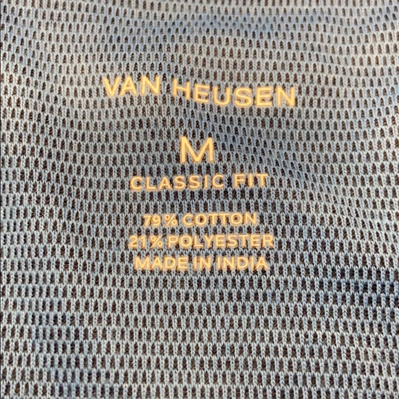 NWT Long Sleeved Quarter Zip - Picture 2 of 6